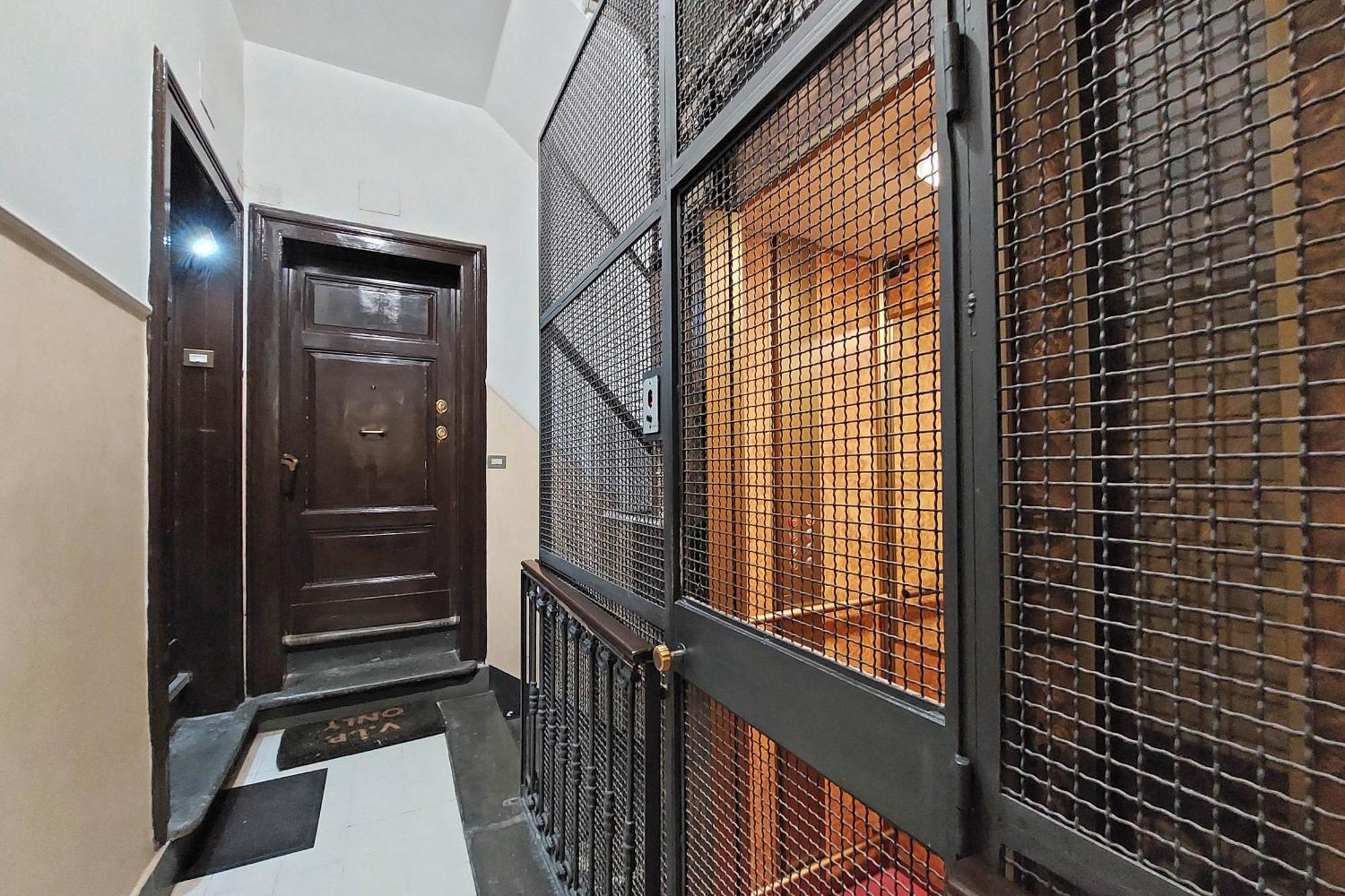 Vatican Museums Art Apartment ローマ エクステリア 写真